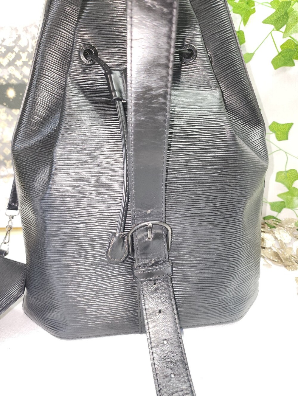 Louis Vuitton Vintage Epi Sac a Dos Drawstring Bag Black WITH COA - Picture 10 of 16